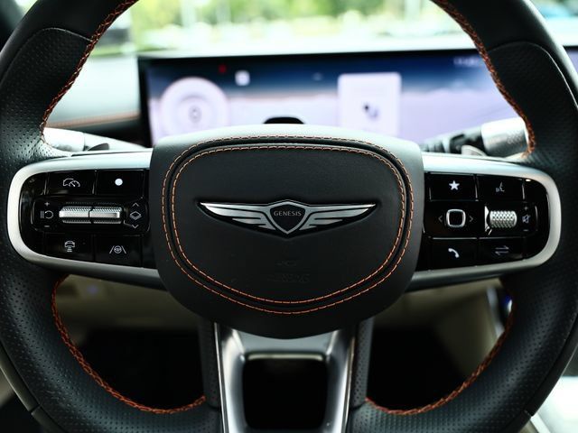 Certified 2026 Genesis GV70 3.5T Sport Prestige AWD/4WD image 34