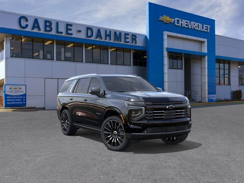 New 2026 Chevrolet Tahoe High Country AWD/4WD image 15
