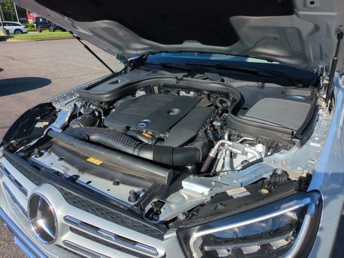 Used 2020 Mercedes-Benz GLC 300 4MATIC image 38