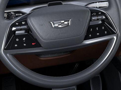 New 2026 Cadillac Vistiq Platinum w/ LPO, Floor Liner Package AWD/4WD image 19