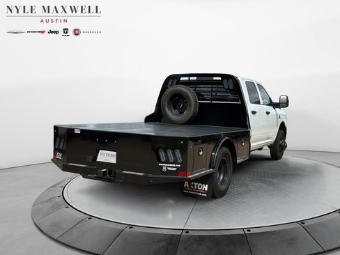New 2026 RAM 3500 Tradesman AWD/4WD image 17