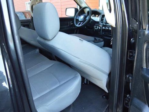 Used 2015 RAM 1500 Express w/ Black Ram 1500 Express Group image 40