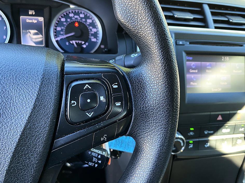 Used 2017 Toyota Camry LE FWD image 15