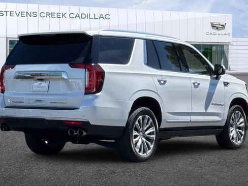 Used 2021 GMC Yukon Denali w/ Denali Ultimate Package AWD/4WD image 3