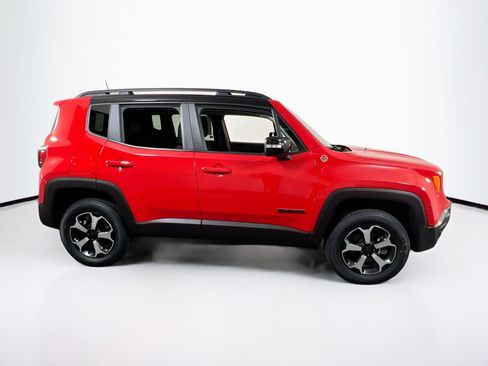 Used 2022 Jeep Renegade Trailhawk AWD/4WD image 4