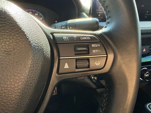 Used 2023 Honda Accord Sport image 13