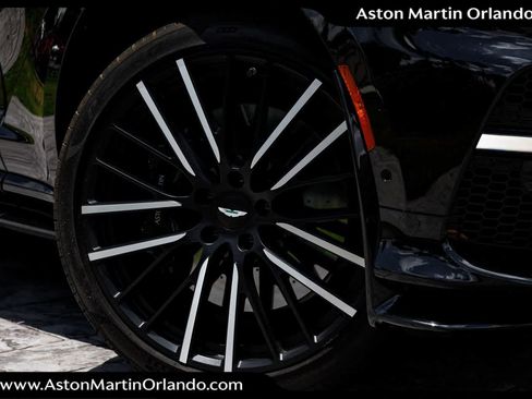 Used 2023 Aston Martin DBX 707 AWD/4WD image 3