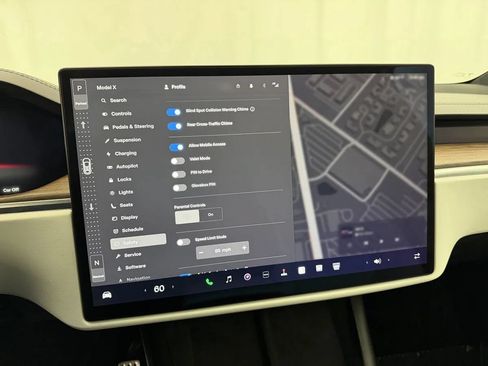 Used 2022 Tesla Model X AWD/4WD image 15