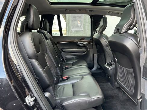 Used 2019 Volvo XC90 T6 Momentum w/ Advanced Package image 23