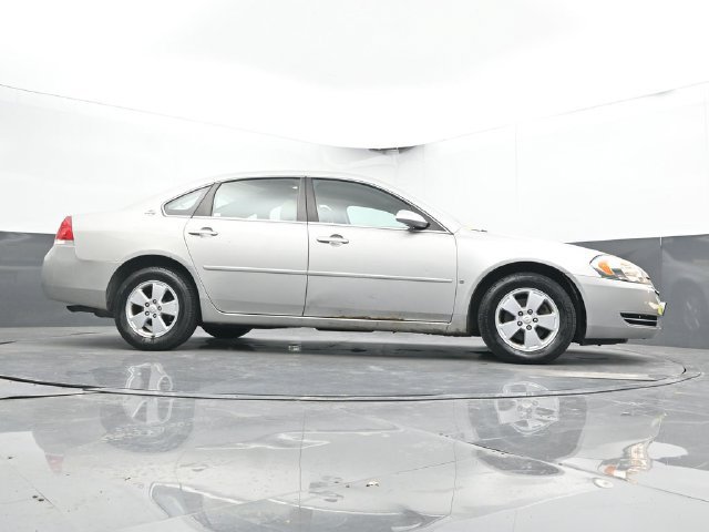 Used 2008 Chevrolet Impala LT FWD image 38