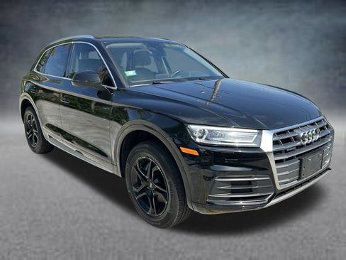 Used 2019 Audi Q5 Premium AWD/4WD image 3