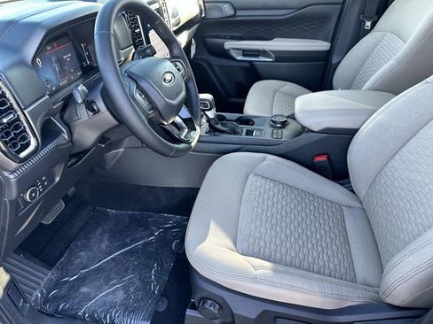 New 2025 Ford Ranger XLT w/ Chrome Accent Package image 16
