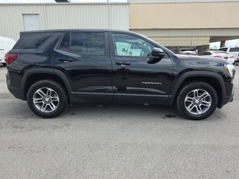 Used 2026 GMC Terrain Elevation FWD image 4