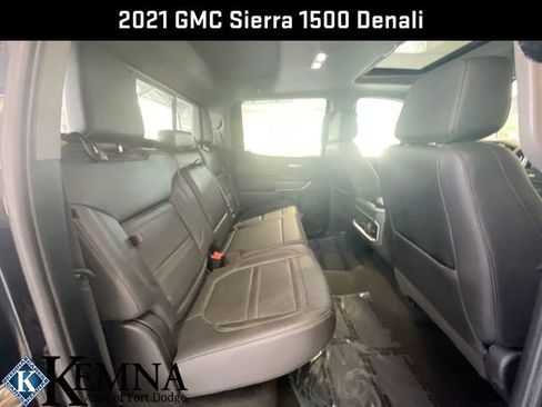 Used 2021 GMC Sierra 1500 Denali w/ Denali Premium Package image 33