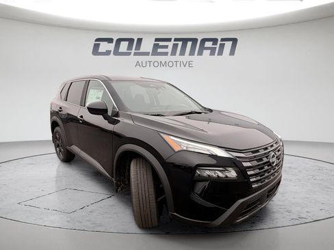 New 2026 Nissan Rogue SV image 12