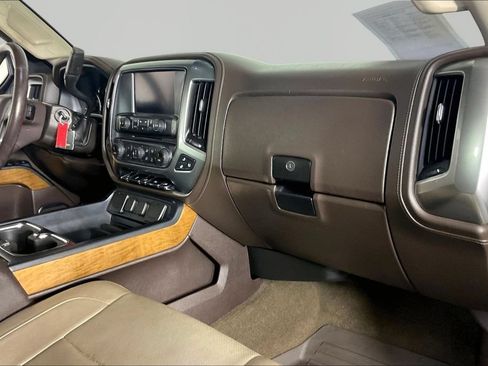 Certified 2017 Chevrolet Silverado 1500 LTZ w/ Texas Edition AWD/4WD image 24