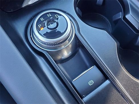 Used 2025 Ford Explorer Active w/ Active Comfort Package image 11