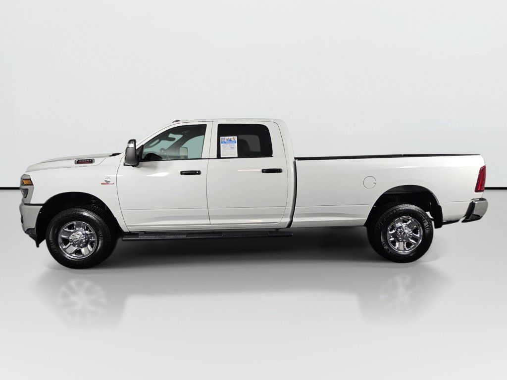 New 2026 RAM 3500 Tradesman AWD/4WD image 8