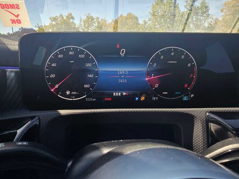 Used 2025 Mercedes-Benz CLA 250 image 26