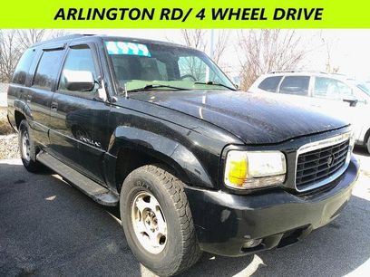 Used 2000 Cadillac Escalade 4WD