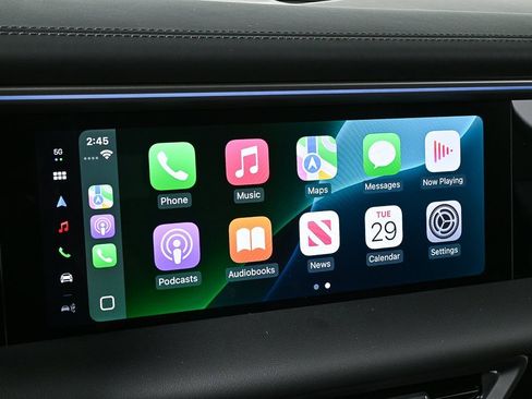 New 2025 Porsche Macan 4S Electric image 19