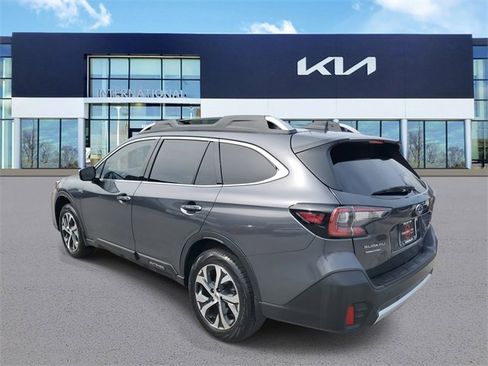 Used 2022 Subaru Outback Touring XT image 4