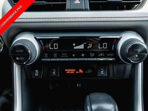 Certified 2019 Toyota RAV4 XLE AWD/4WD image 20
