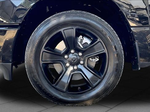Used 2024 RAM 1500 Lone Star RWD image 11
