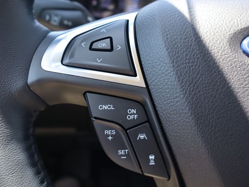Used 2023 Ford Edge SEL w/ Convenience Package AWD/4WD image 16