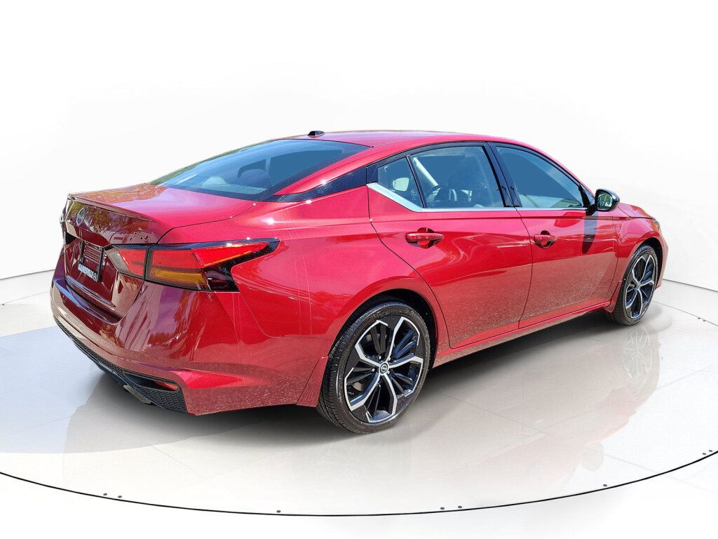 New 2026 Nissan Altima 2.5 SR FWD image 4