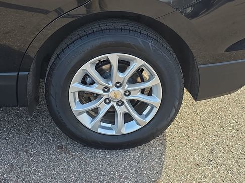 Used 2018 Chevrolet Equinox LT image 31