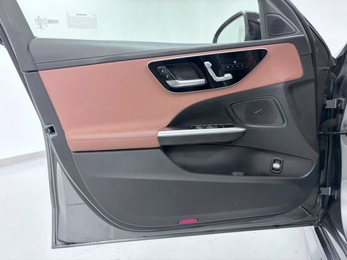 Used 2022 Mercedes-Benz C 300 4MATIC Sedan image 16