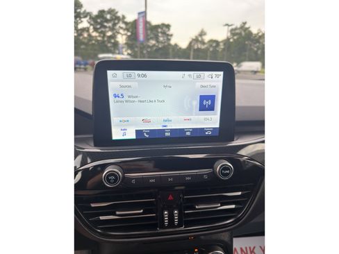 Used 2025 Ford Escape ST-Line FWD image 17