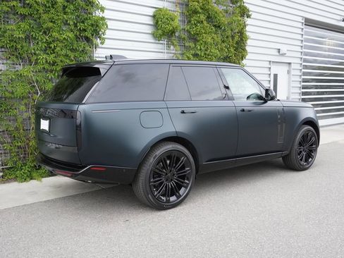New 2026 Land Rover Range Rover SE AWD/4WD image 4
