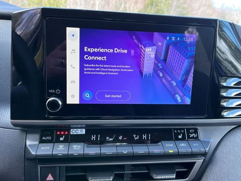 New 2026 Toyota Camry LE w/ Convenience Package image 18