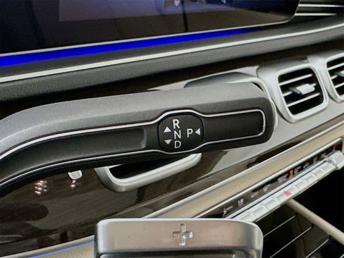 Certified 2025 Mercedes-Benz GLE 350 4MATIC image 18