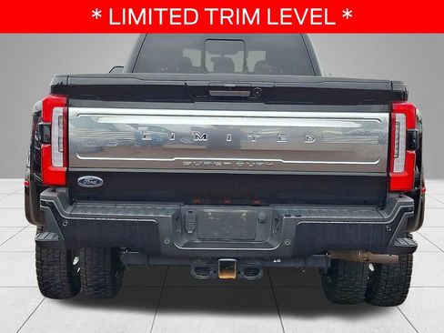 Used 2024 Ford F450 Limited image 5