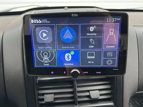 Used 2010 Ford Explorer XLT image 25