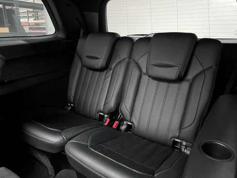 Used 2017 Mercedes-Benz GLS 450 GLS 450 Sport Utility 4D image 16