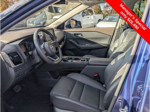 Certified 2023 Nissan Rogue SL w/ SL Premium Package image 15