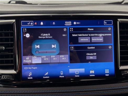 Used 2021 Chrysler Pacifica Touring-L FWD image 14