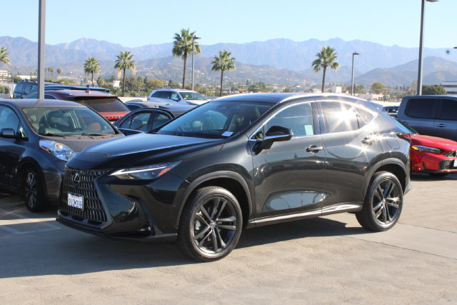 Certified 2025 Lexus NX 450h+ AWD w/ Towing Package (2000 Lbs) image 3
