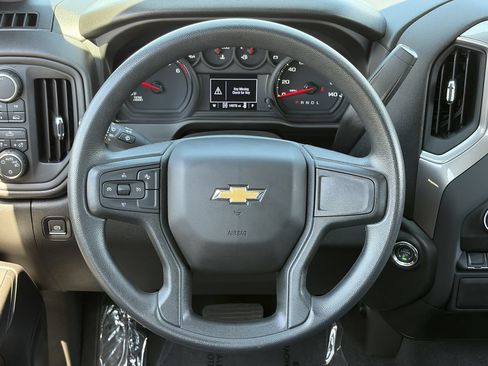 Used 2026 Chevrolet Silverado 1500 Custom AWD/4WD image 20