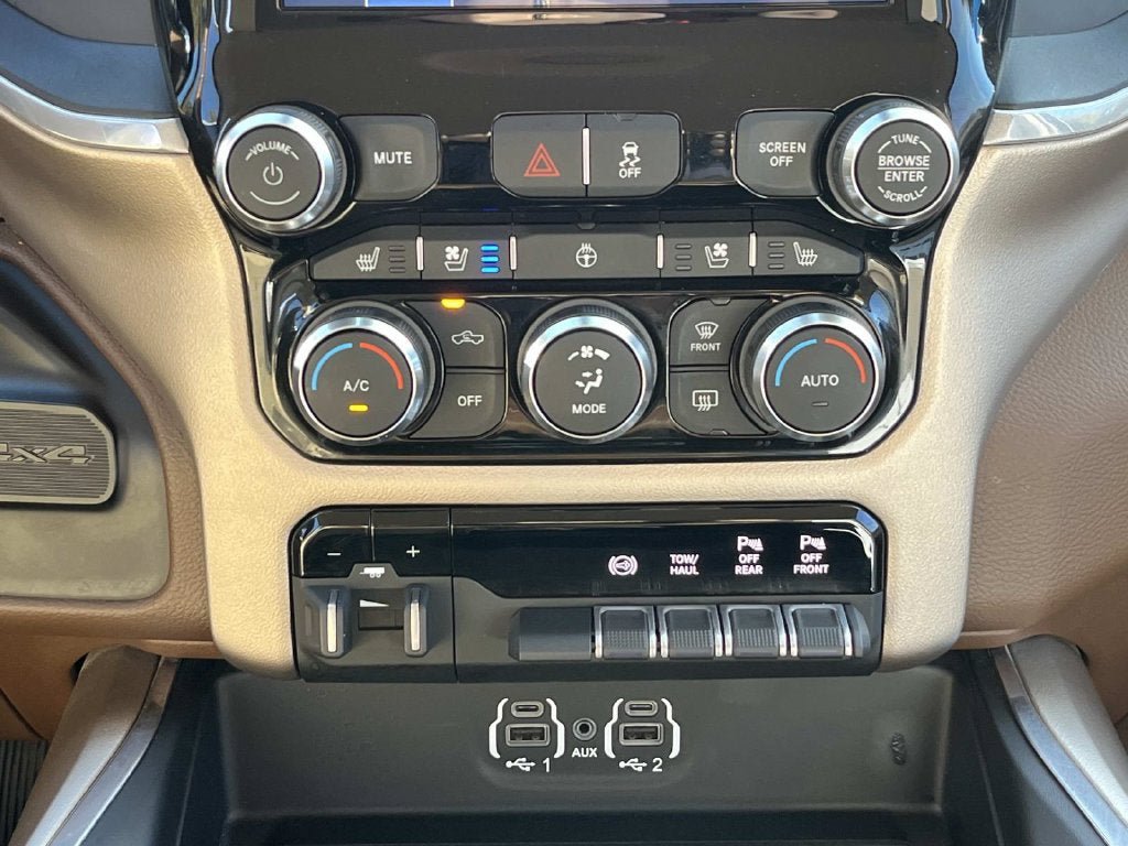 Used 2022 RAM 2500 Laramie AWD/4WD image 14