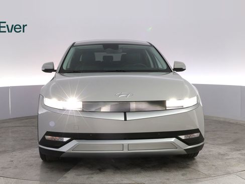 Used 2023 Hyundai Ioniq 5 SEL image 12