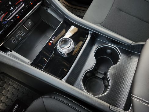 New 2026 Jeep Grand Cherokee L Laredo RWD image 16