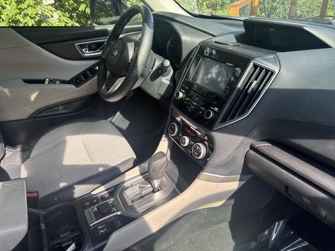 Used 2019 Subaru Forester Premium AWD/4WD image 20