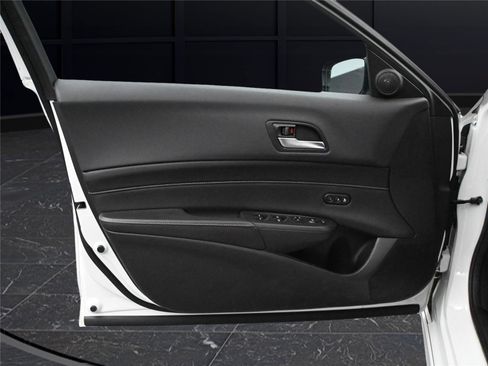 Used 2019 Acura ILX image 7