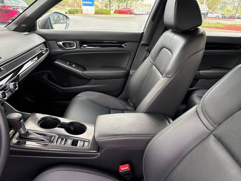Used 2024 Honda Civic Sport Touring image 13