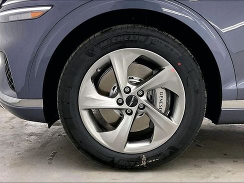 New 2026 Genesis GV70 2.5T AWD/4WD image 14